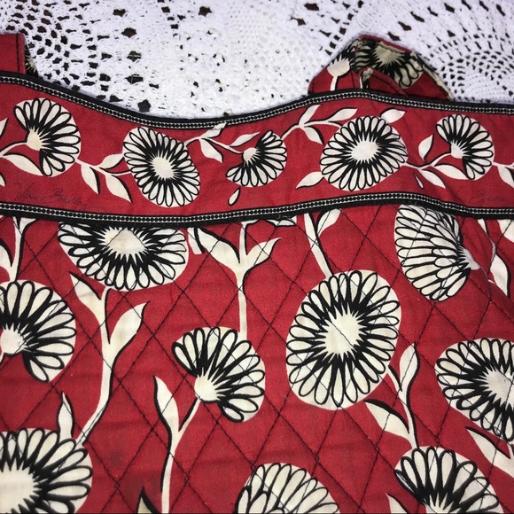 Vera Bradley Large Tote - Picture 6 of 8